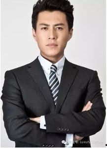 靳东电视剧,电视剧中的经典角色回顾