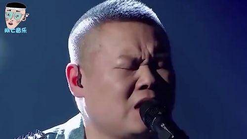 甩头发唱歌的明星网红,网红明星的独特魅力演绎