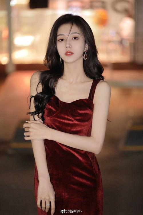 明星网红连衣裙图片女