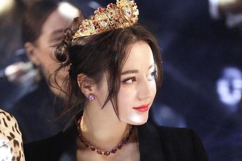 明星网红佩戴佛牌图片,明星网红的时尚信仰