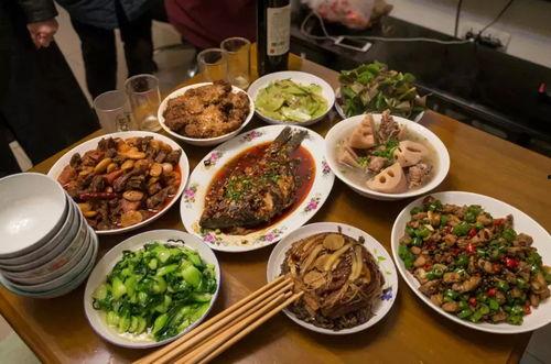 今日晚餐吃瓜直播视频下载,揭秘今晚直播晚餐瓜果美食之旅