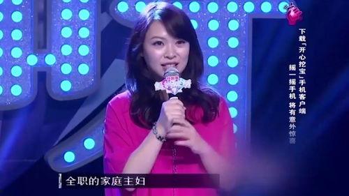 明星网红在商场里唱歌,现场歌声引爆购物热潮