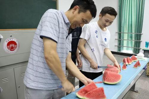 今日吃瓜-王老师教学