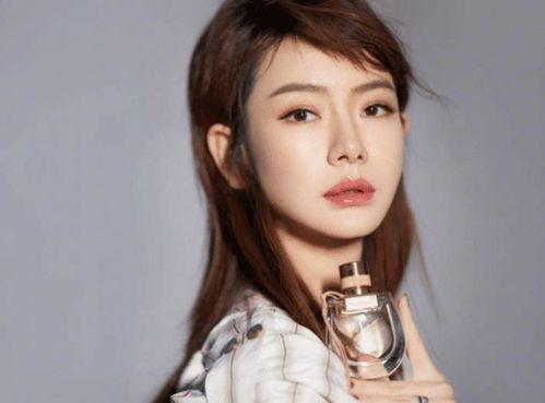 清冷女明星网红有哪些,揭秘网红界的冰山美人