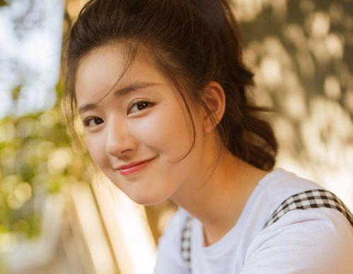 赵露思今日吃瓜