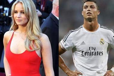 足球明星网红对比图,谁才是场上的焦点？