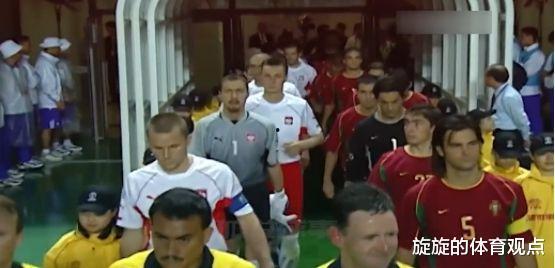 足球明星网红对比图,谁才是场上的焦点？