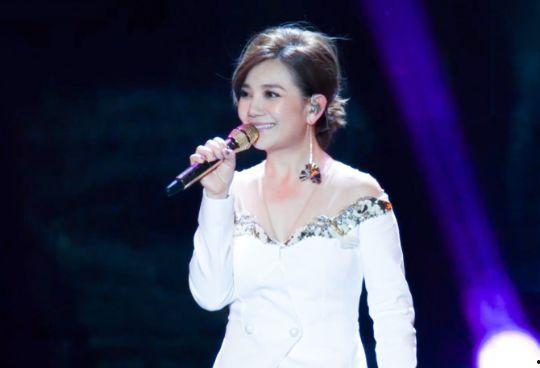 明星网红钻石有哪些名字,揭秘明星网红钟爱的钻石美名