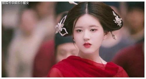 今日吃瓜女明星是谁图片,揭秘娱乐圈新晋“吃瓜女王”