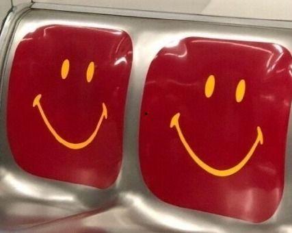 今日吃瓜文案搞笑,吃瓜群众笑不活了！