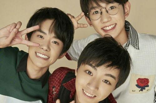 重庆90后明星网红照片,光影中的青春魅力