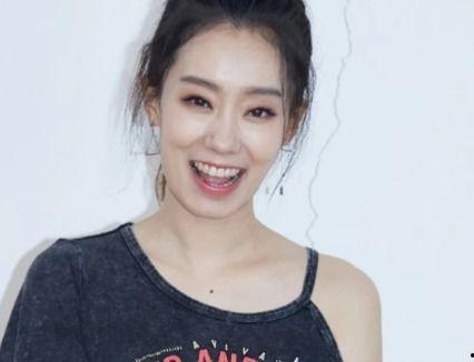 广安有哪些明星网红演员,揭秘这座城市的璀璨星河