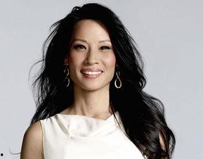 女明星网红三线,跨界融合，绽放独特魅力