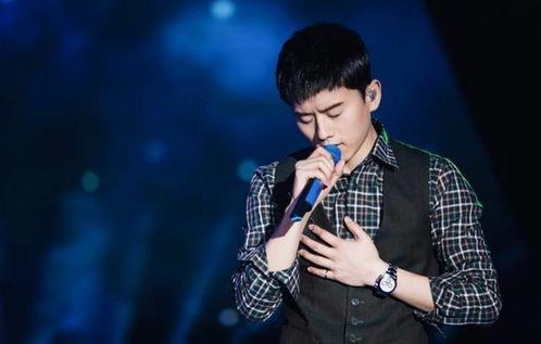 唱歌男明星网红个字高,揭秘唱歌男明星网红的独特魅力