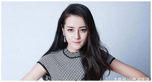 路人偶遇明星网红视频,瞬间引发围观热潮